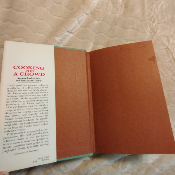 RARE Hardcover Cooking for a Crowd cookbook - Ross & Disney. 1968! Vintage - Picture 4 of 6